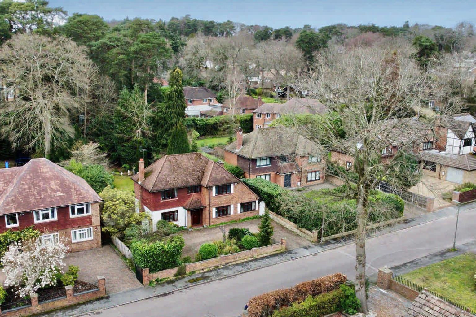 Claremont Avenue, Camberley